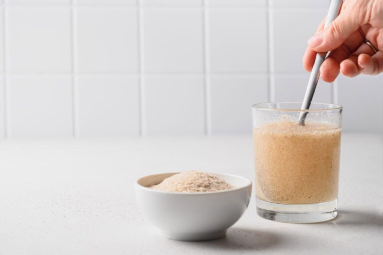 Wie gesund sind Flohsamenschalen? – Wirkung und Anwendung